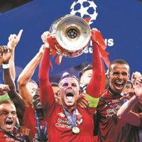 硬仗中表现 硬仗中表现