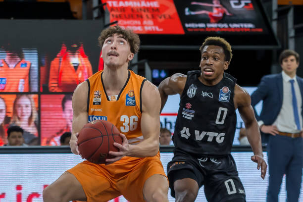 更加果断 更加果断